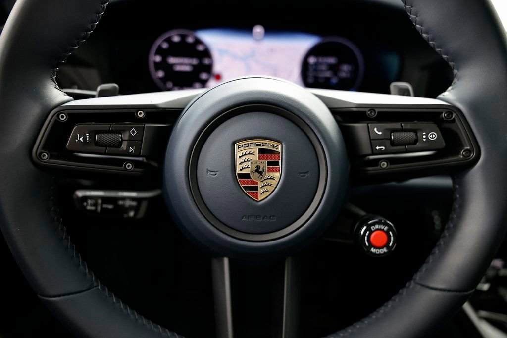 Certified 2025 Porsche 911 Carrera S RWD image 38
