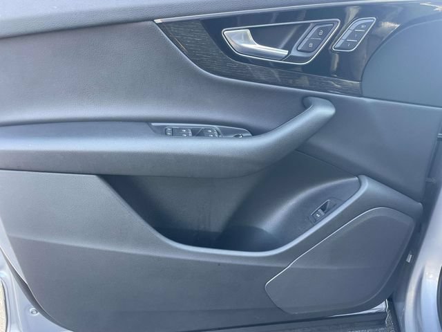 Used 2019 Audi Q7 3.0T Premium w/ Convenience Package AWD/4WD image 15