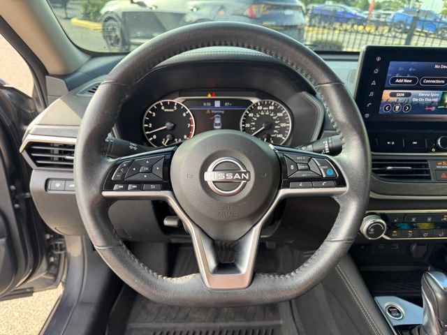 Used 2024 Nissan Altima 2.5 SV w/ SV Premium Package FWD image 26
