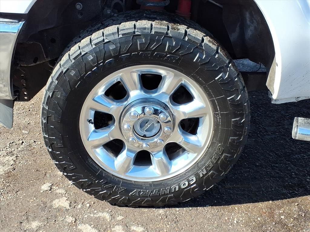 Used 2015 Ford F350 Lariat w/ Lariat Ultimate Package image 9