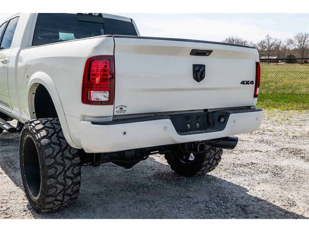 Used 2018 RAM 2500 Laramie w/ Sport Appearance Group image 9