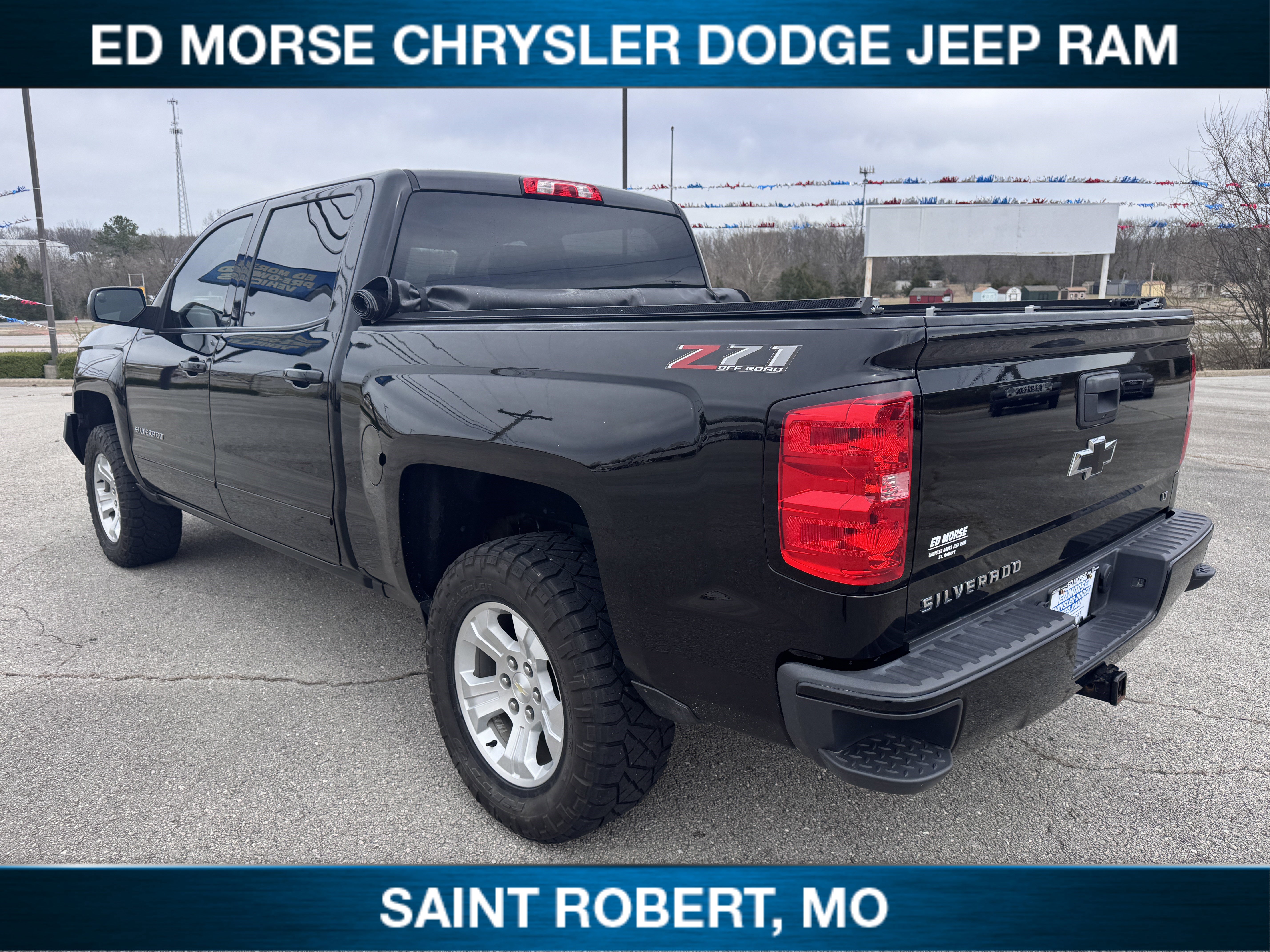 Used 2018 Chevrolet Silverado 1500 LT w/ All Star Edition image 6
