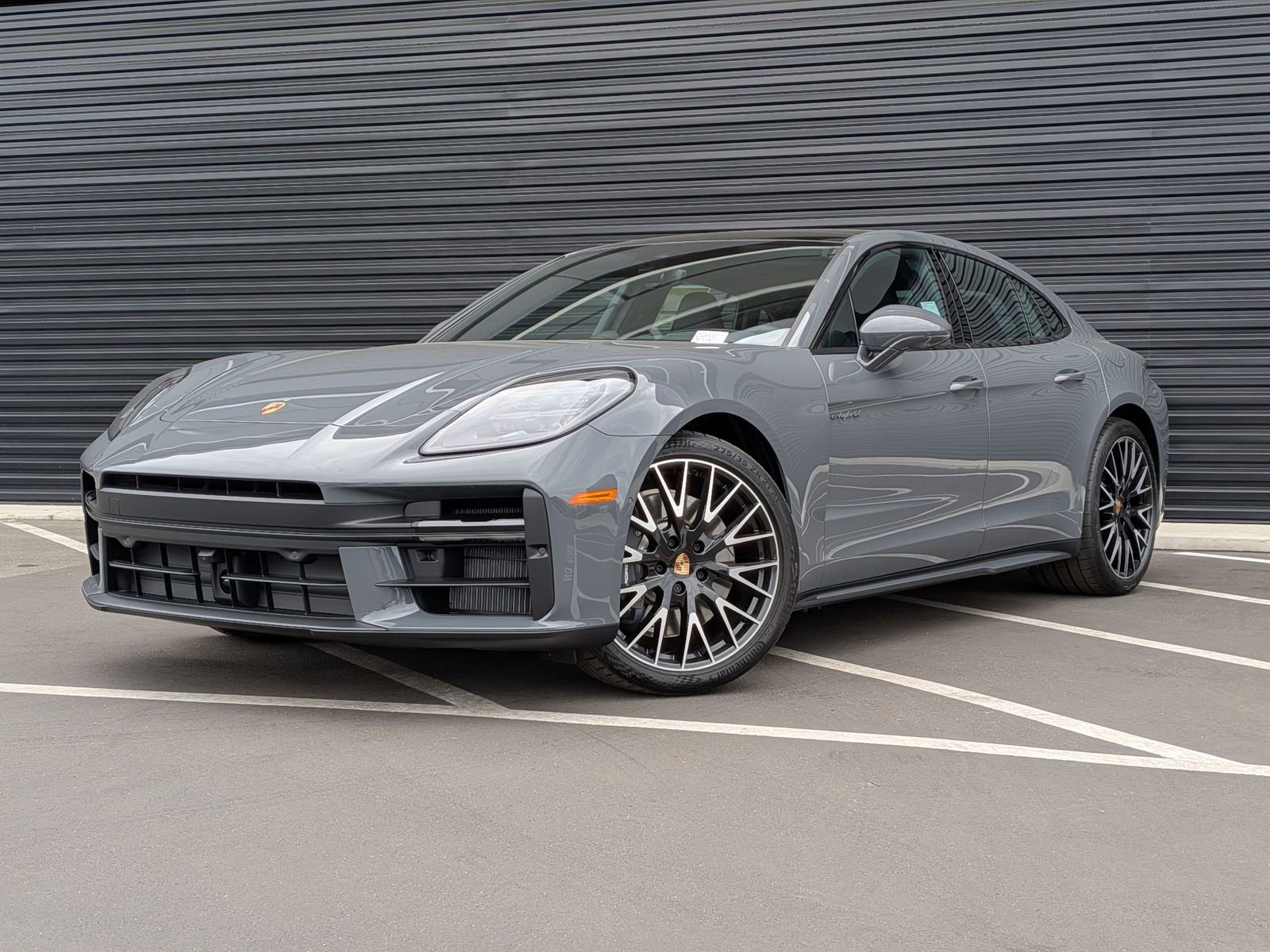 New 2026 Porsche Panamera 4
