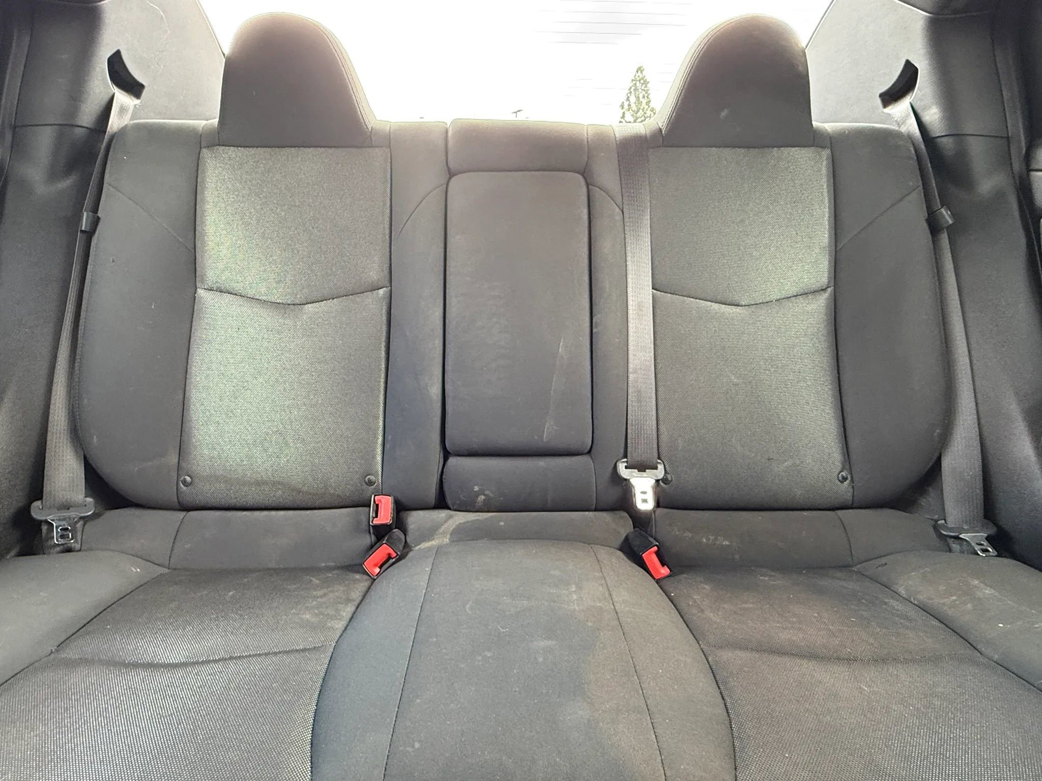 Used 2012 Dodge Avenger SE FWD image 22