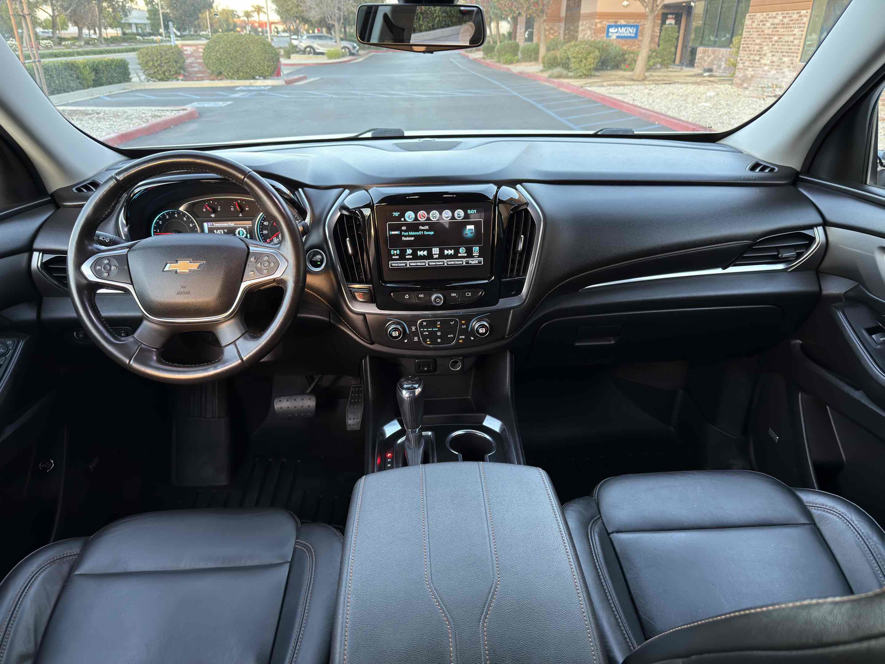 Used 2019 Chevrolet Traverse LT w/ LT Premium Package image 22