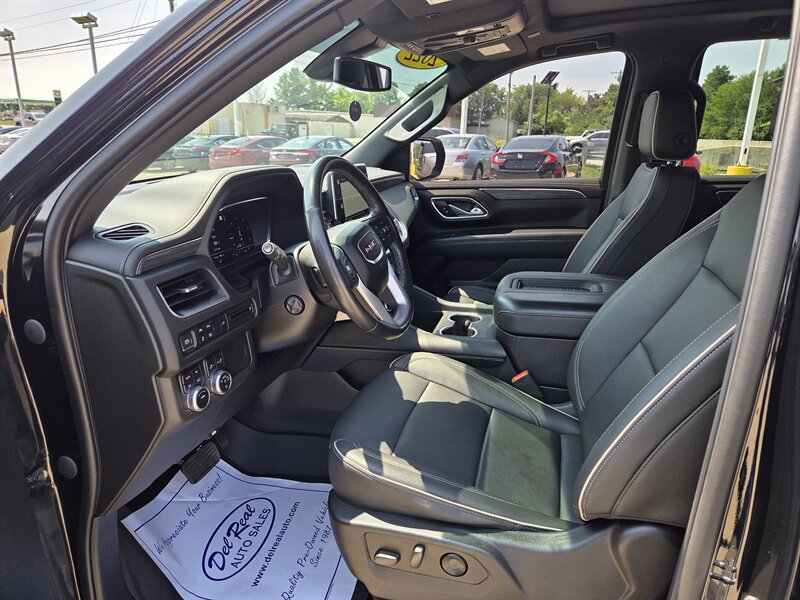 Used 2022 GMC Yukon SLT w/ SLT Premium Package AWD/4WD image 10