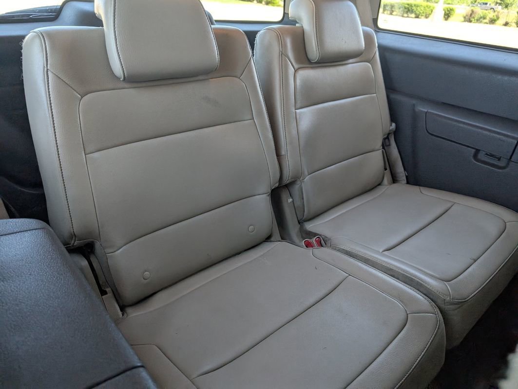Used 2011 Ford Flex SEL w/ Rapid Spec Order Code image 28