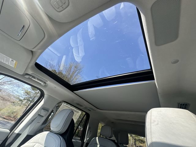 New 2026 Lincoln Navigator Black Label AWD/4WD image 22