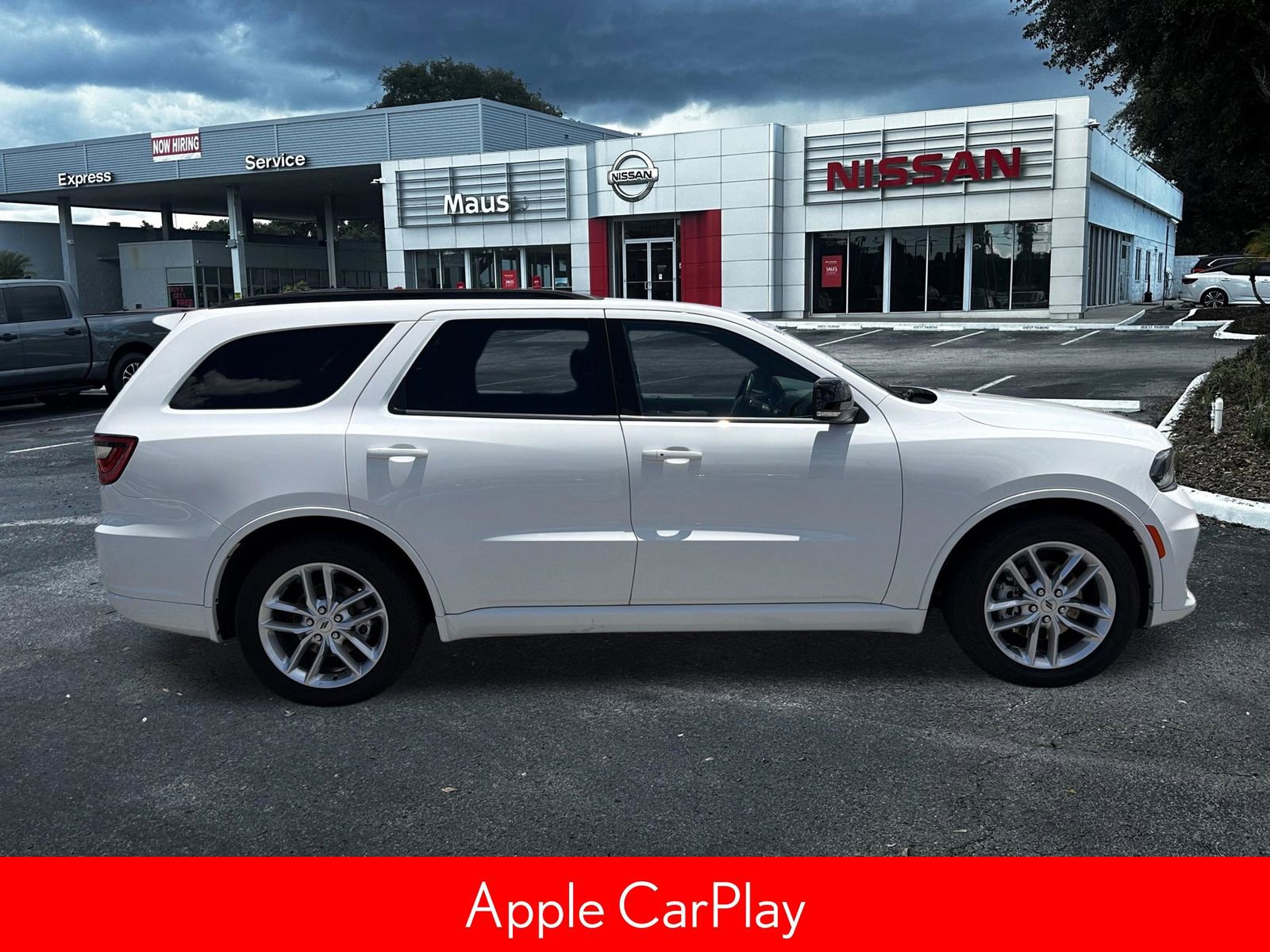 Used 2024 Dodge Durango GT RWD image 3