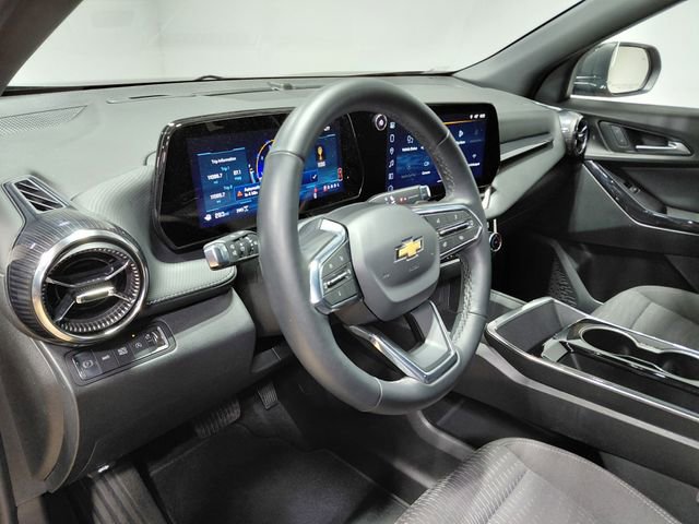 Used 2025 Chevrolet Equinox LT image 20