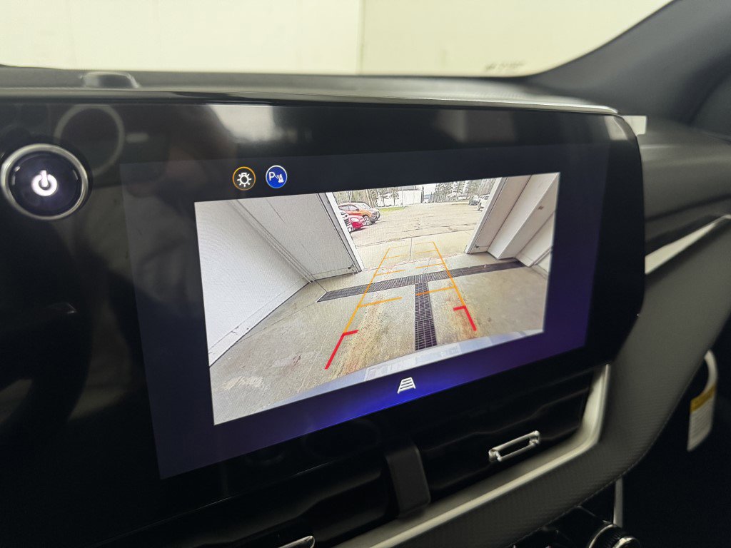 New 2026 Chevrolet Equinox LT w/ Convenience Package II image 38