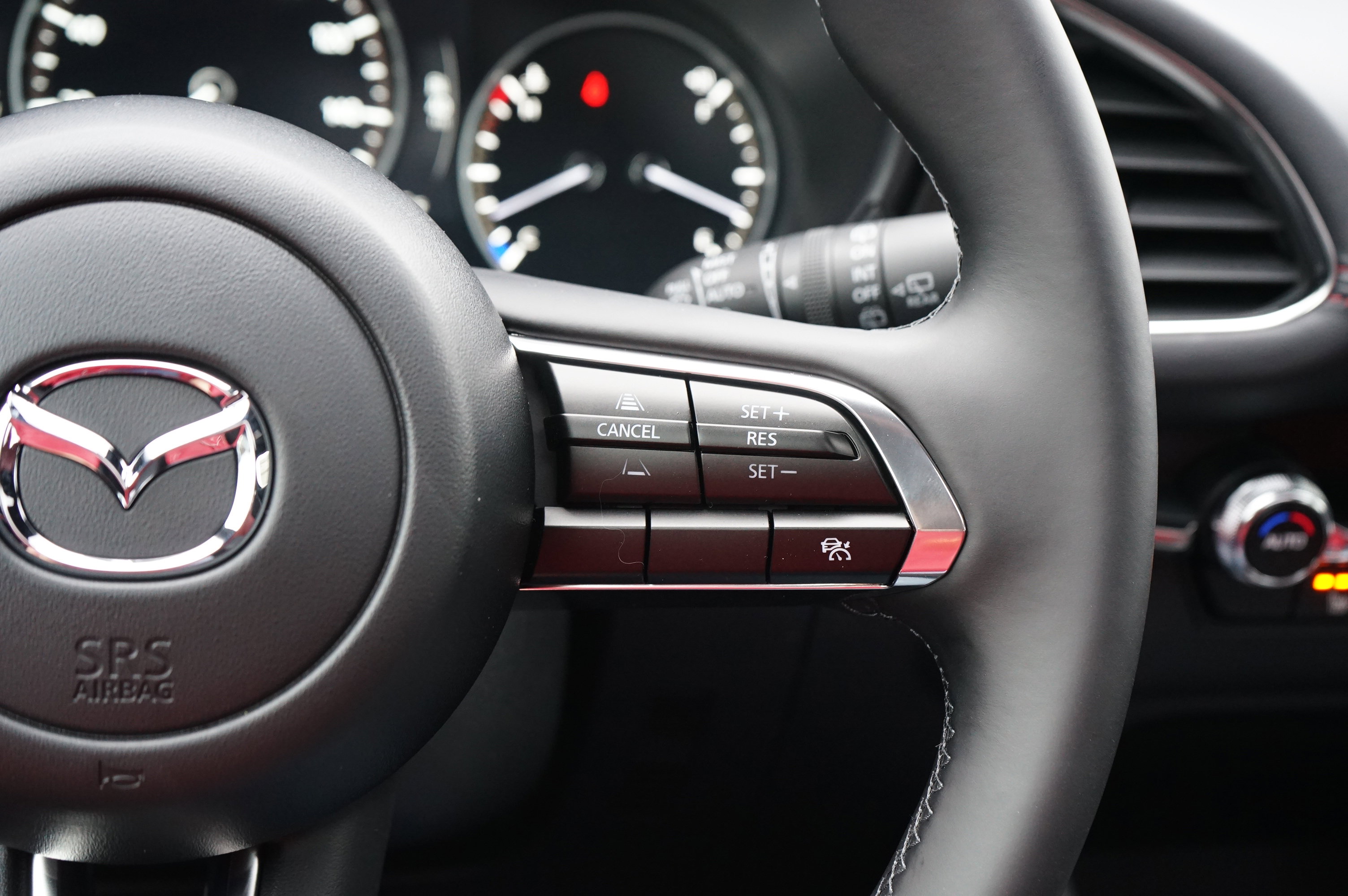 New 2026 MAZDA MAZDA3 Carbon w/ Appearance Package image 29