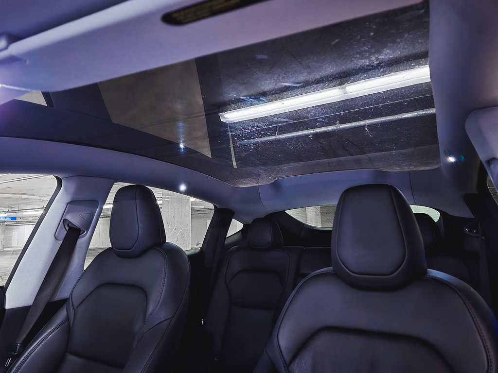 Used 2026 Tesla Model Y 2WD image 17
