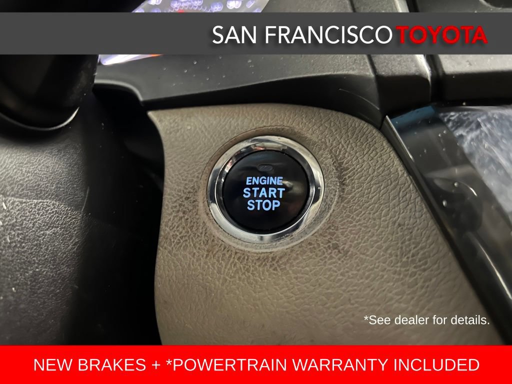 Used 2016 Toyota Sienna XLE Premium FWD image 27