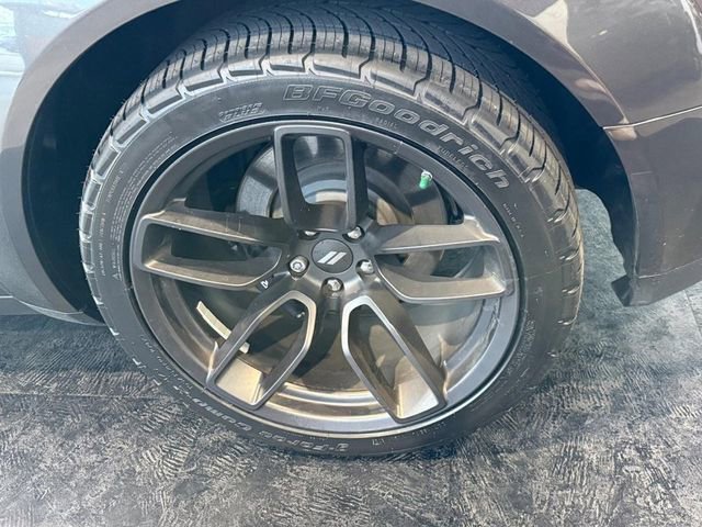 Used 2022 Dodge Challenger R/T Scat Pack RWD image 8