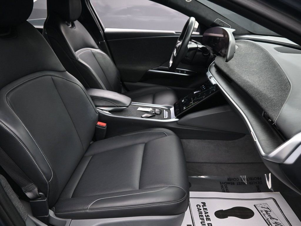 Used 2024 Lucid Air Touring image 33