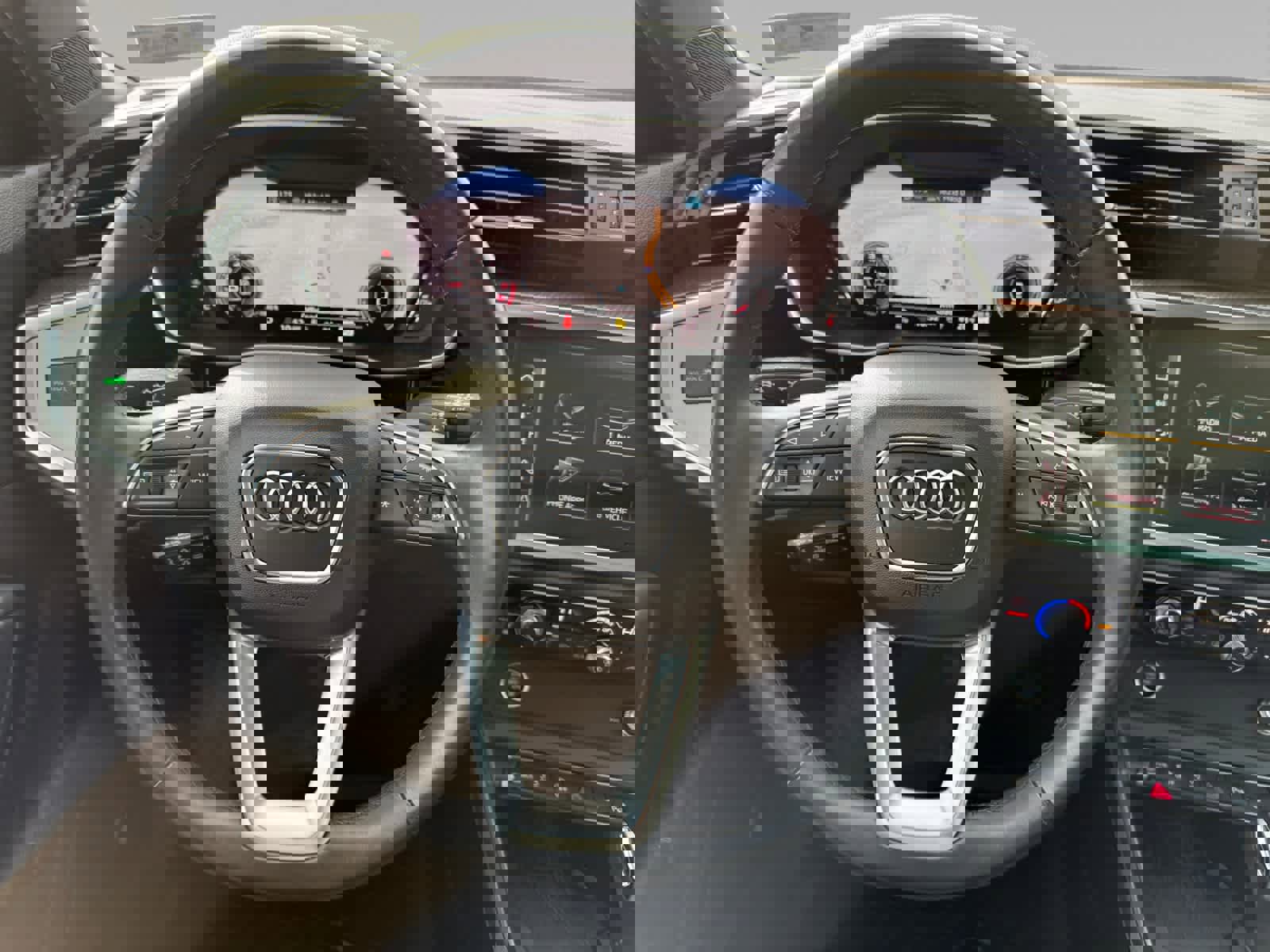 Used 2021 Audi Q3 2.0T Premium Plus w/ Premium Plus Package image 12