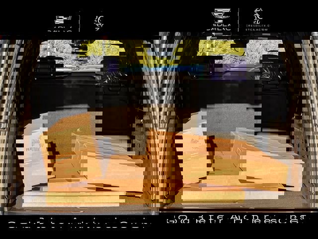Certified 2026 Cadillac Escalade ESV Luxury image 30