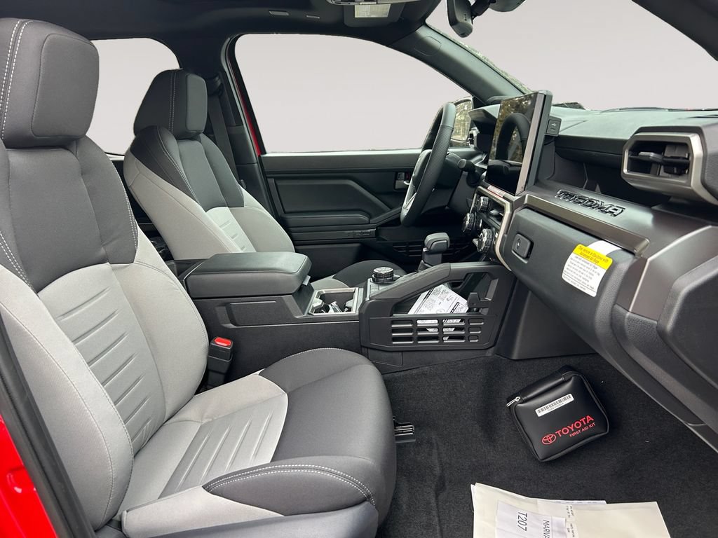 New 2026 Toyota Tacoma TRD Off-Road w/ TRD Off Road Upgrade Package AWD/4WD image 15