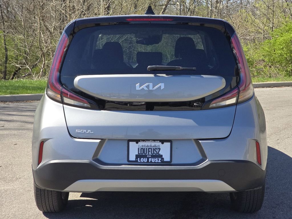 Used 2023 Kia Soul S image 13
