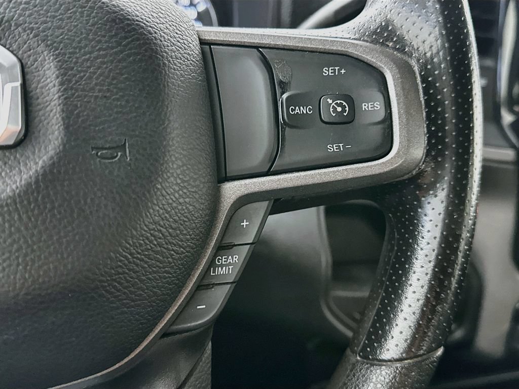 Used 2024 RAM 3500 Tradesman w/ Chrome Appearance Group AWD/4WD image 27