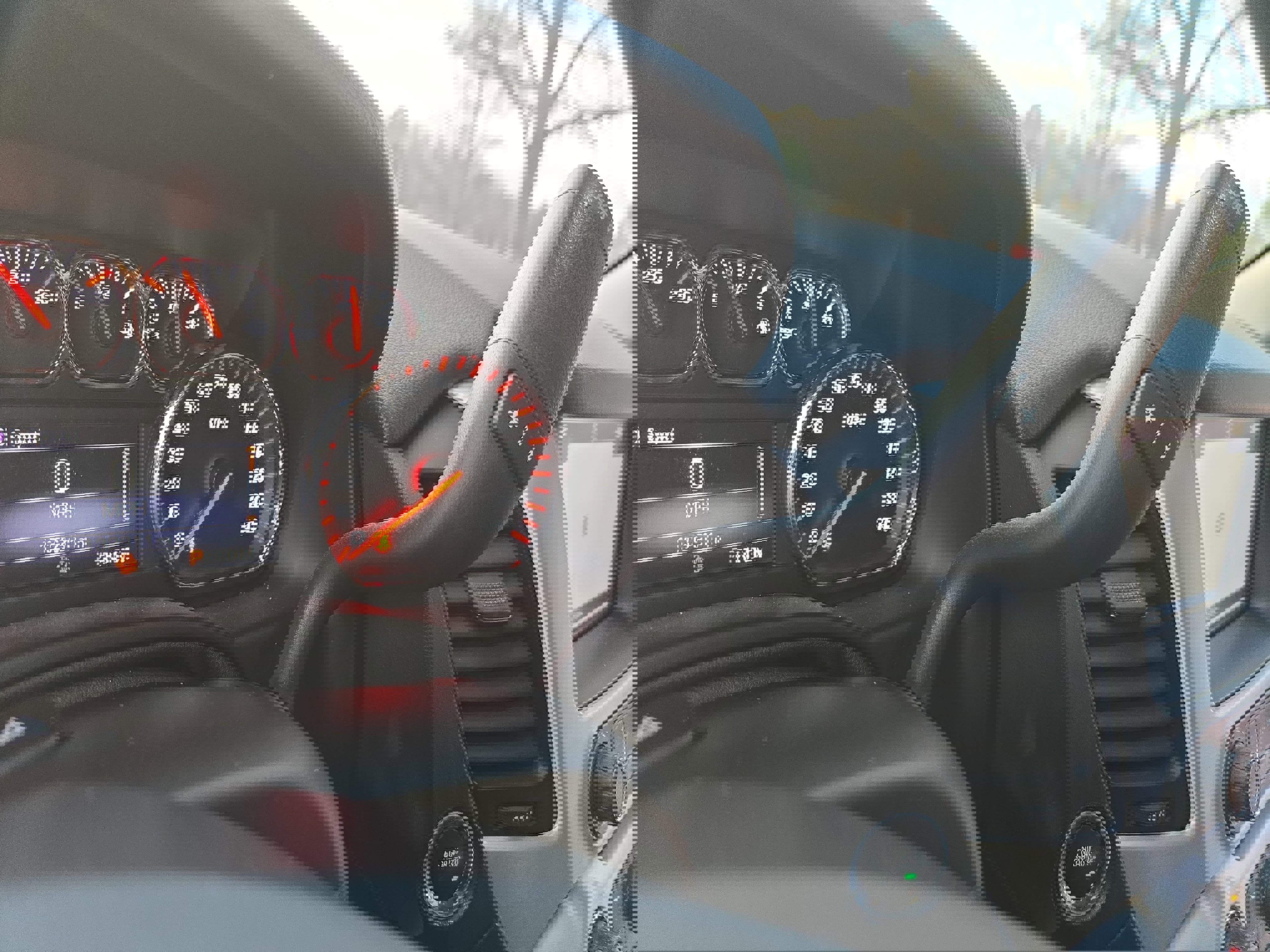 Used 2016 GMC Yukon SLT w/ HD Trailering Package image 27