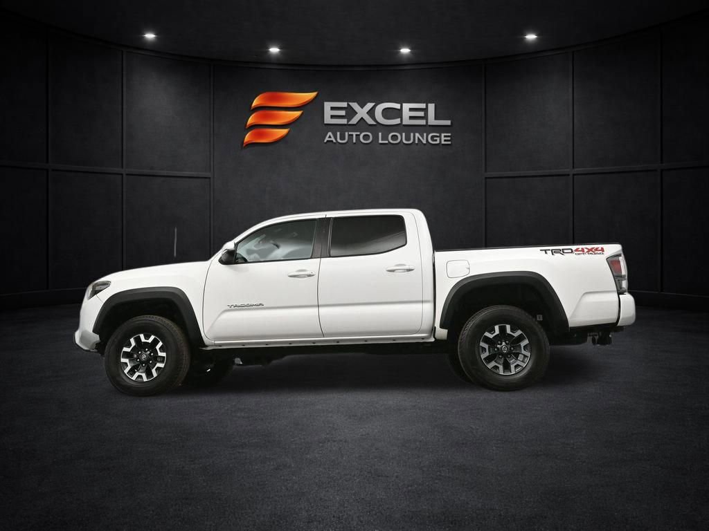 Used 2023 Toyota Tacoma TRD Off-Road w/ Technology Package image 35