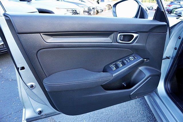 Used 2025 Honda Civic Sport image 21