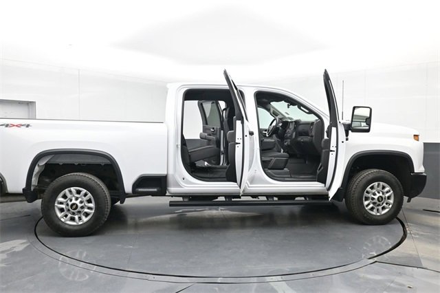 Used 2026 Chevrolet Silverado 2500 W/T image 47