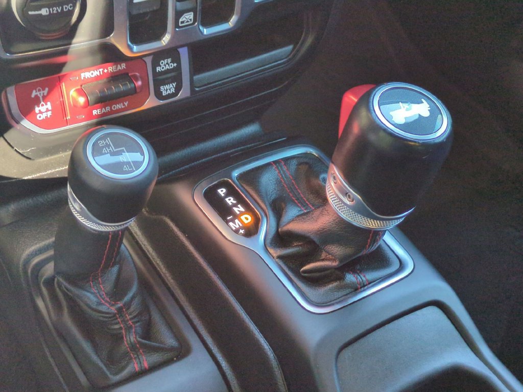 Used 2021 Jeep Wrangler Unlimited Rubicon AWD/4WD image 27