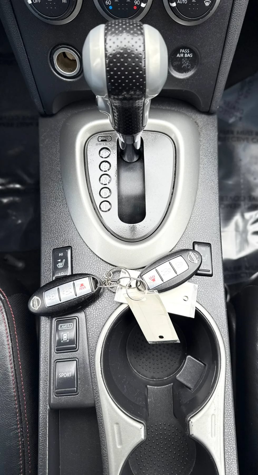 Used 2012 Nissan Rogue SL AWD/4WD image 20