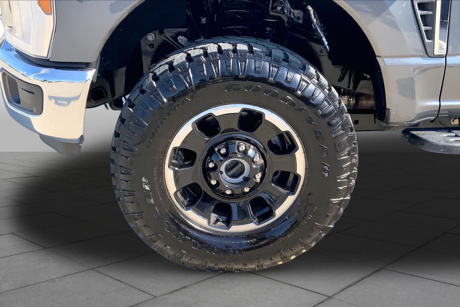 Used 2026 Ford F250 XLT w/ Tremor Off-Road Package AWD/4WD image 11