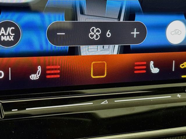 New 2026 Volkswagen GTI SE FWD image 21