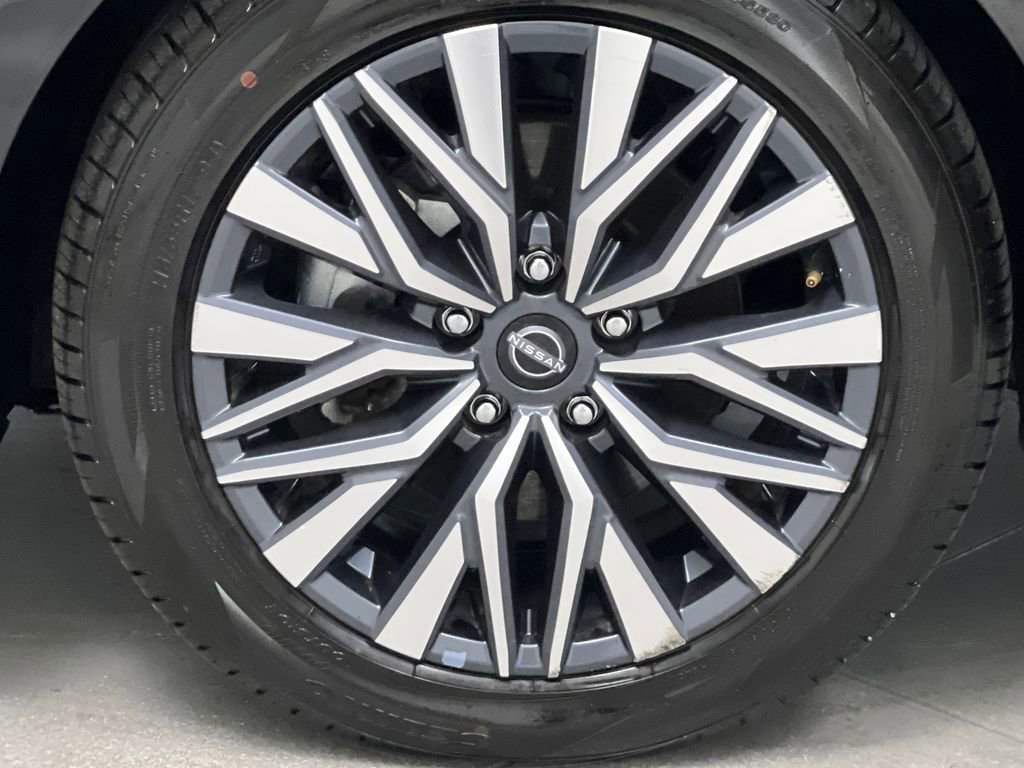 Used 2024 Nissan Altima 2.5 SV image 59