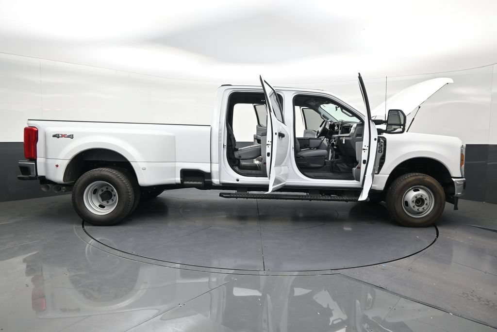 Used 2026 Ford F350 XL AWD/4WD image 28