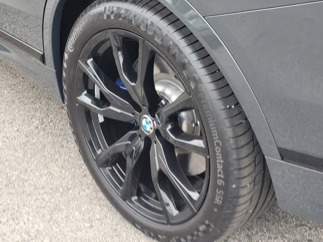 Used 2026 BMW X7 M60i AWD/4WD image 7