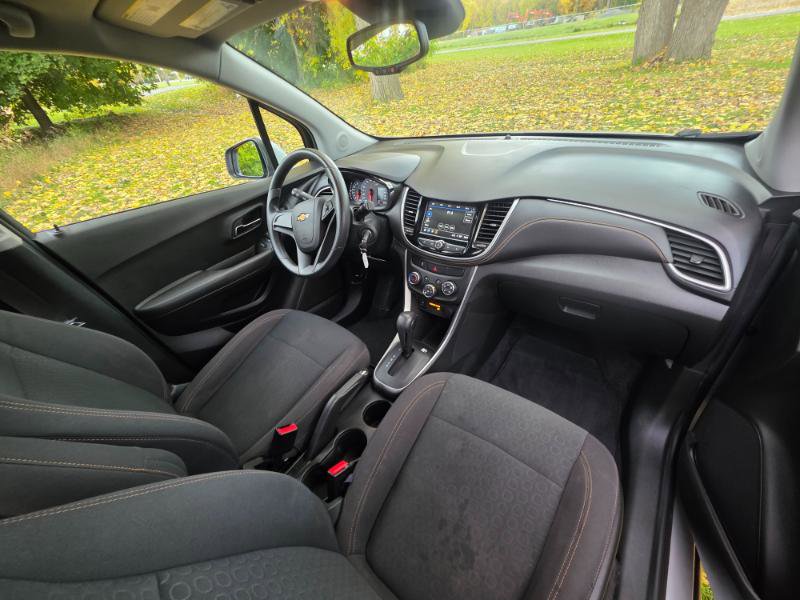 Used 2018 Chevrolet Trax LS image 33