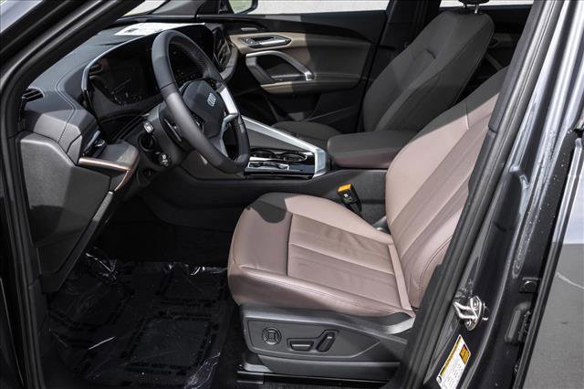 New 2025 Audi Q5 Premium Plus image 12