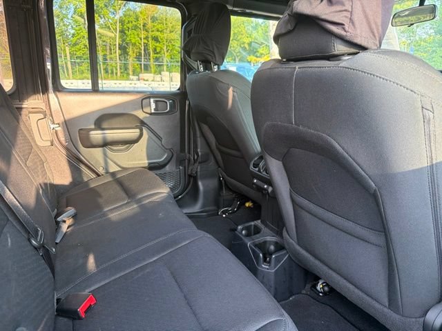 Used 2021 Jeep Wrangler Unlimited Sport AWD/4WD image 11