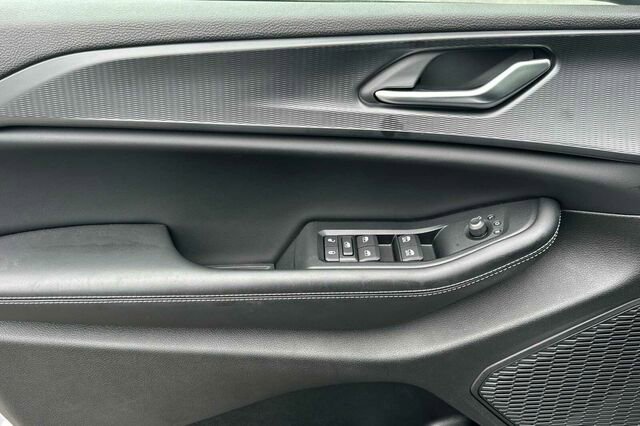 New 2023 Jeep Grand Cherokee Laredo X image 5