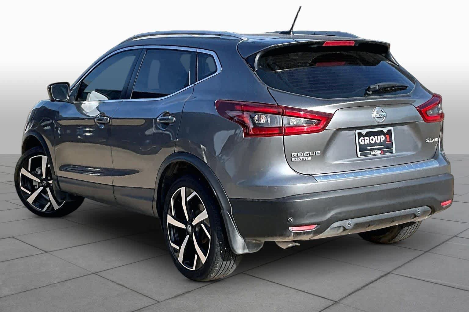 Used 2022 Nissan Rogue Sport SL AWD/4WD image 10
