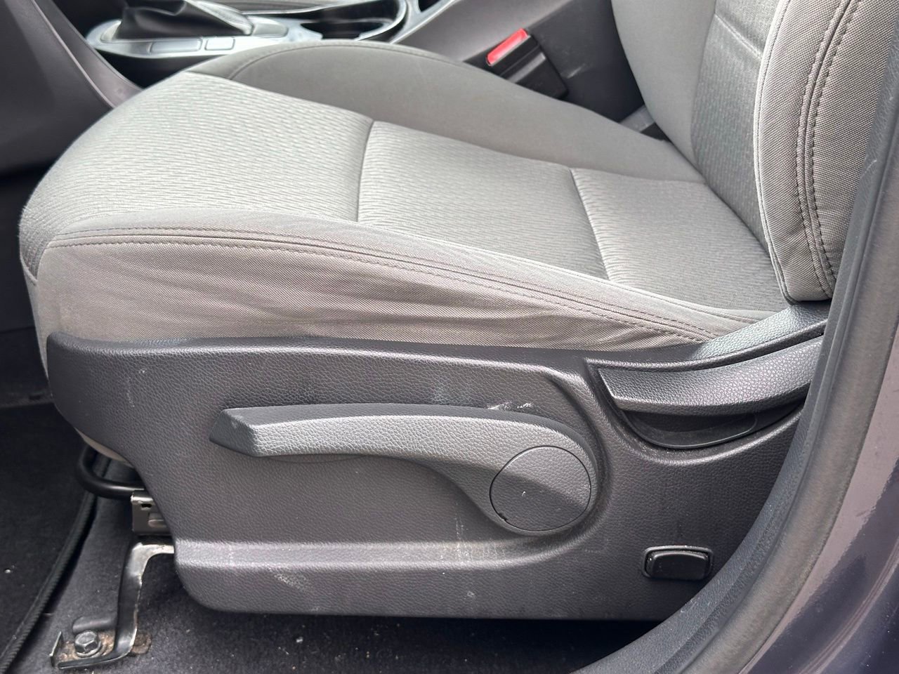 Used 2016 Hyundai Santa Fe Sport image 22