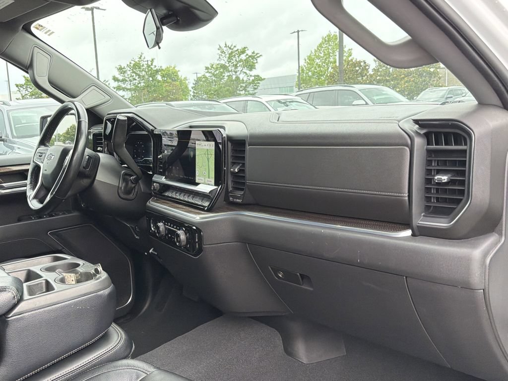Used 2022 Chevrolet Silverado 1500 RST AWD/4WD image 18