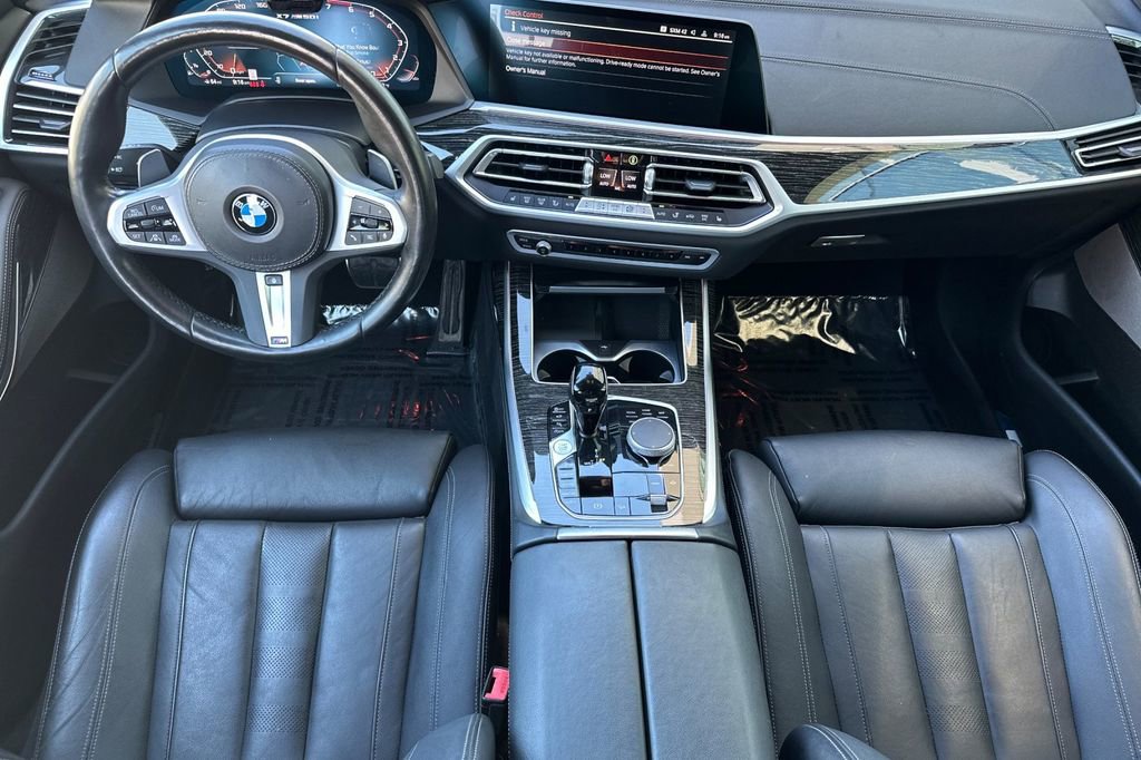 Used 2022 BMW X7 M50i image 14