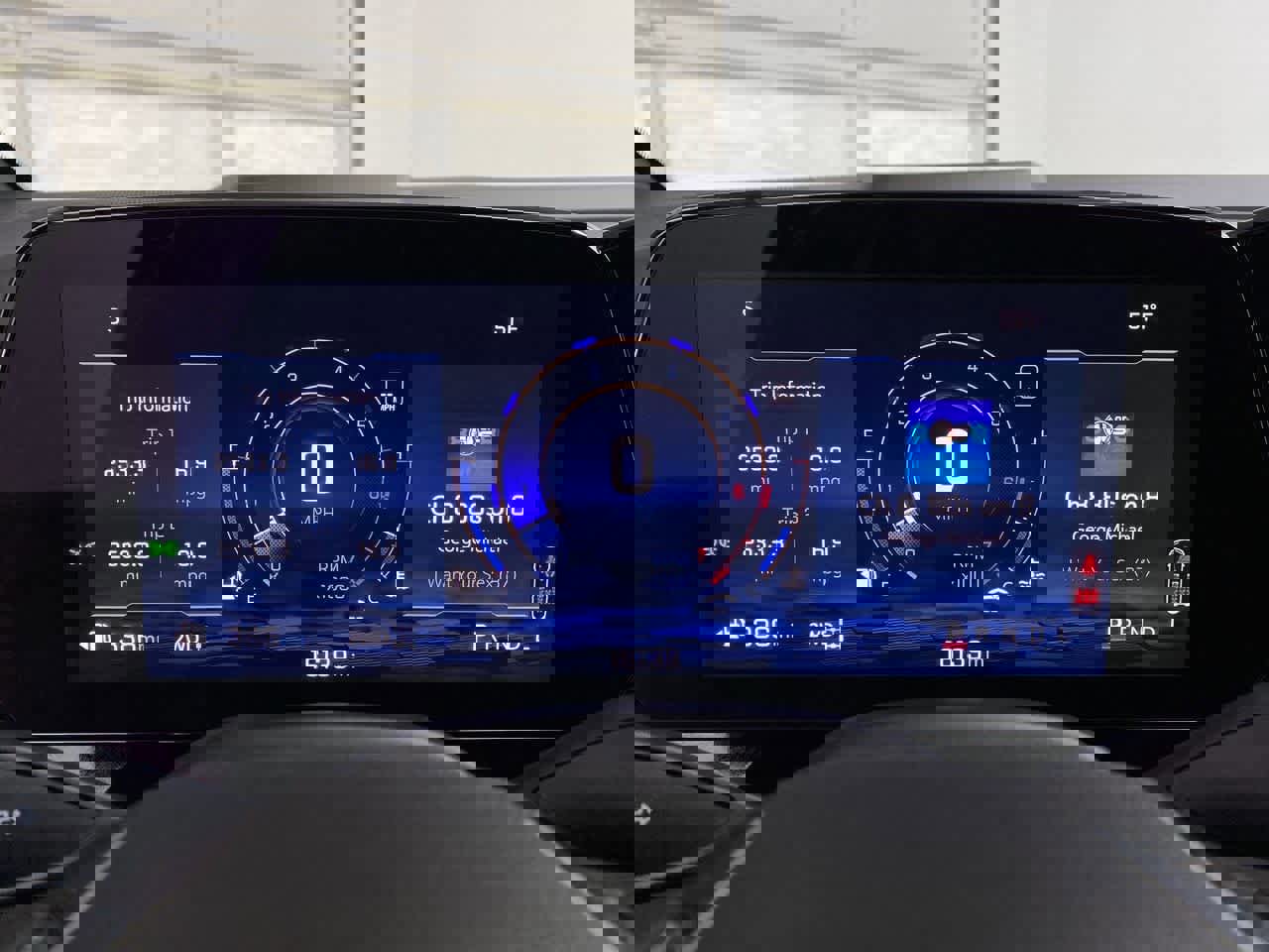 Used 2025 Chevrolet Suburban Z71 image 27