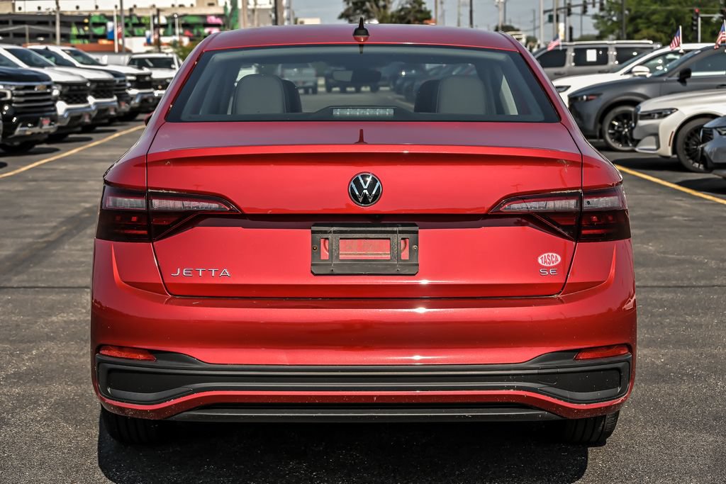 Used 2023 Volkswagen Jetta SE FWD image 9