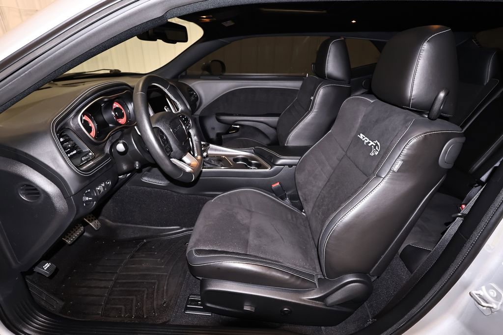 Used 2022 Dodge Challenger SRT Hellcat w/ Plus Package RWD image 14