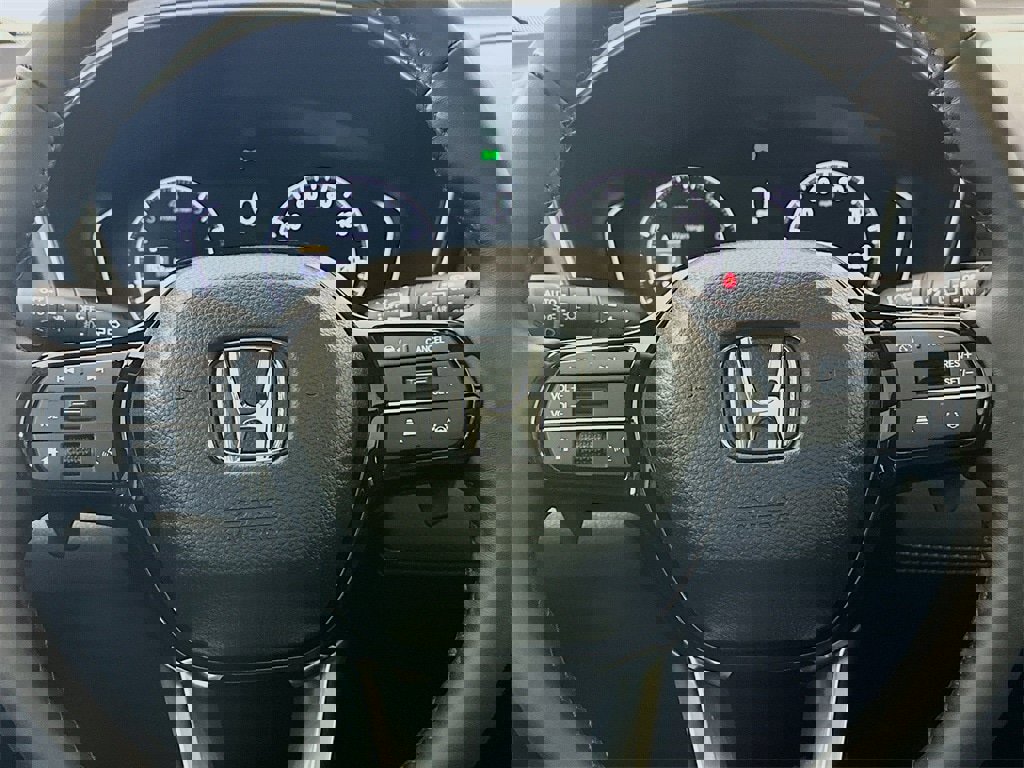 New 2025 Honda Pilot Touring image 16