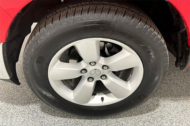 Used 2023 RAM 1500 Classic SLT image 33