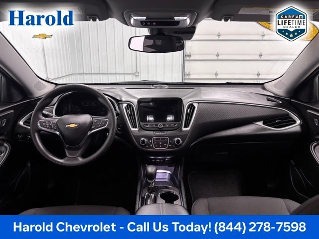 Used 2025 Chevrolet Malibu LT FWD image 13
